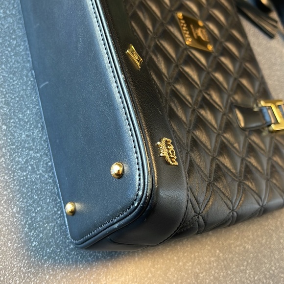 MCM hand bag - Picture 17 of 17
